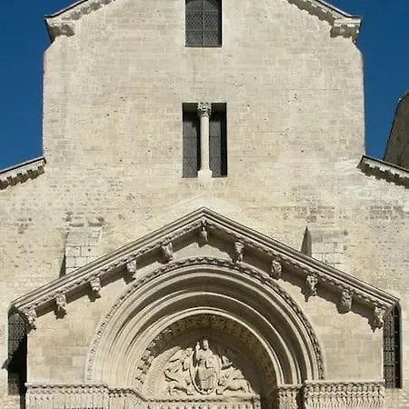 Apartment Beau Climatise/wifi, Proche Arenes Et Gare Arles